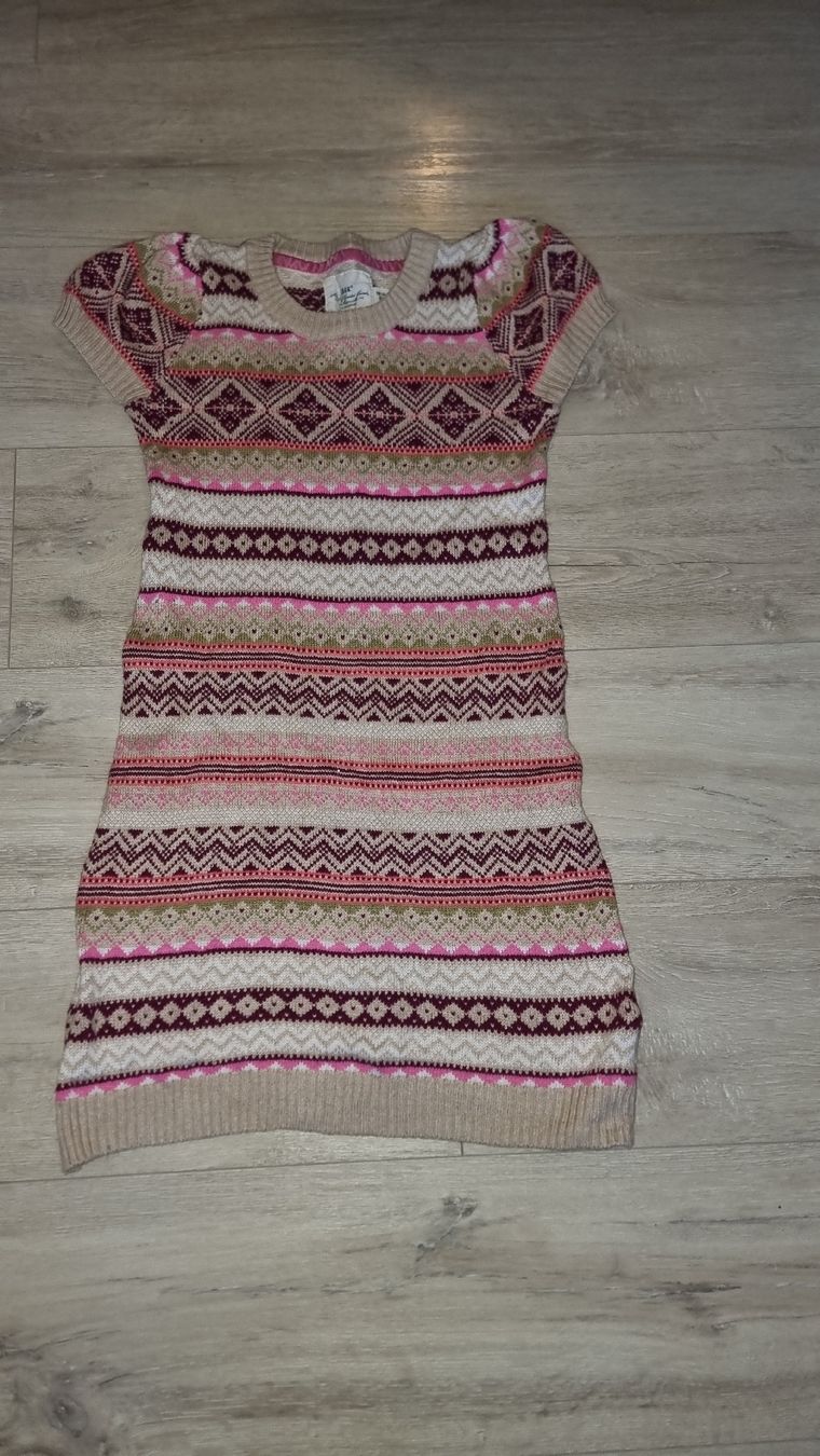 Vestiti & Gonne: Mädchen Strickkleid Gr.n140 Frühling beige rosa – Usato da Wigoltingen venduto da Zuckerfee84