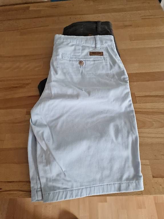 Pantaloni: kurze Hose Gr. S – Usato da St. Gallen venduto da ste_fq9h 2