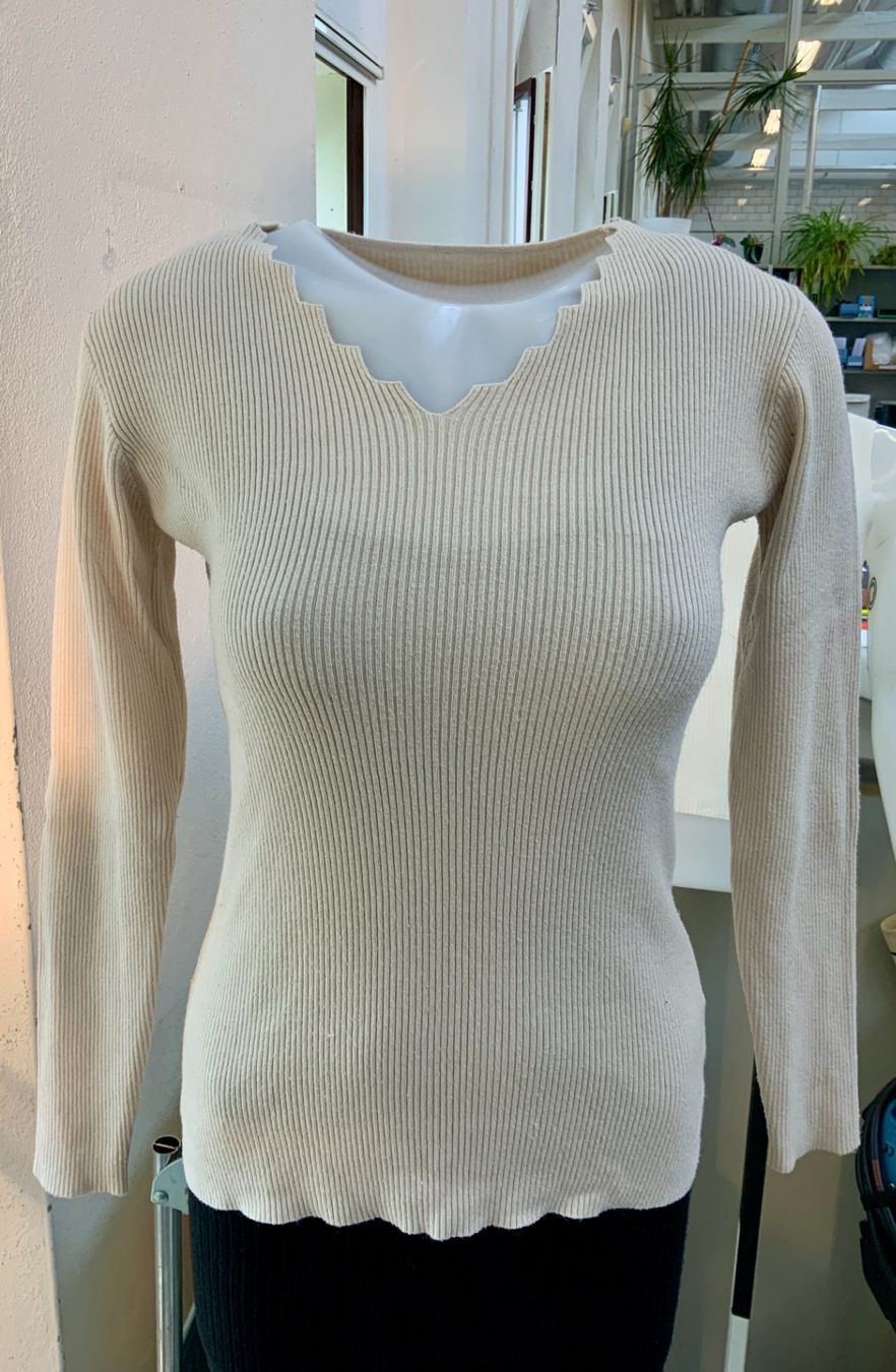 Maglioni & Felpe: Dünner Pullover, beige – Usato da Zürich venduto da Drahtzug