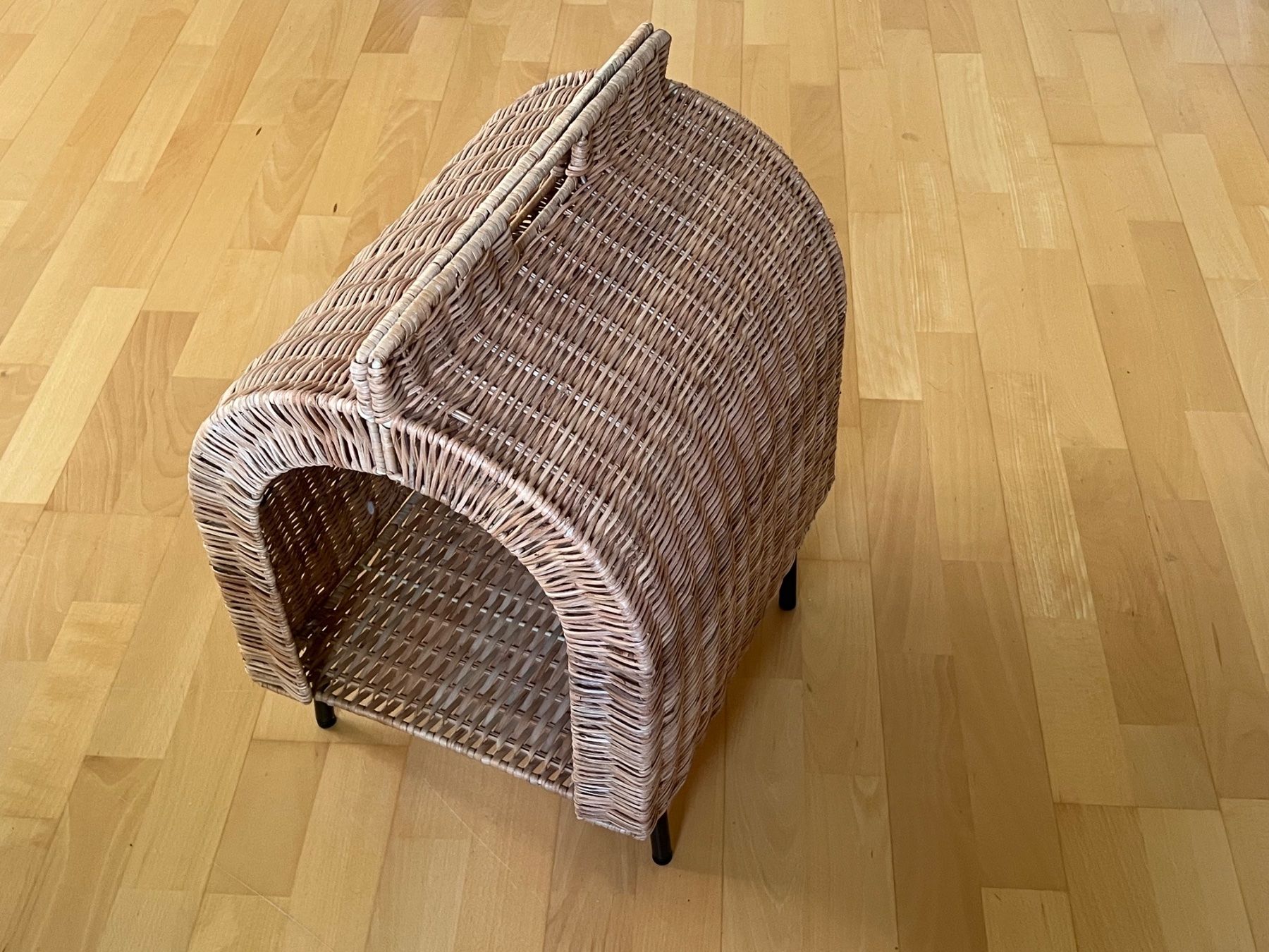 Ikea Niches, paniers: UTSÅDD Katzenhaus, Rattan – D'occasion à Zürich par flow_8004 1
