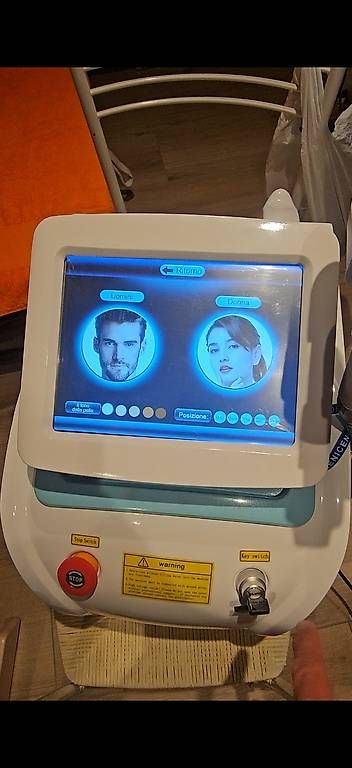 Epilatori: Epilatore laser diodo 808  – Usato da Bellinzona venduto da dar_fyq9 1