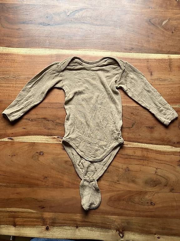 Biancheria intima: Beiger Wolle/Seidebody – Nuovo (secondo la descrizione) da Winterthur venduto da horvath09