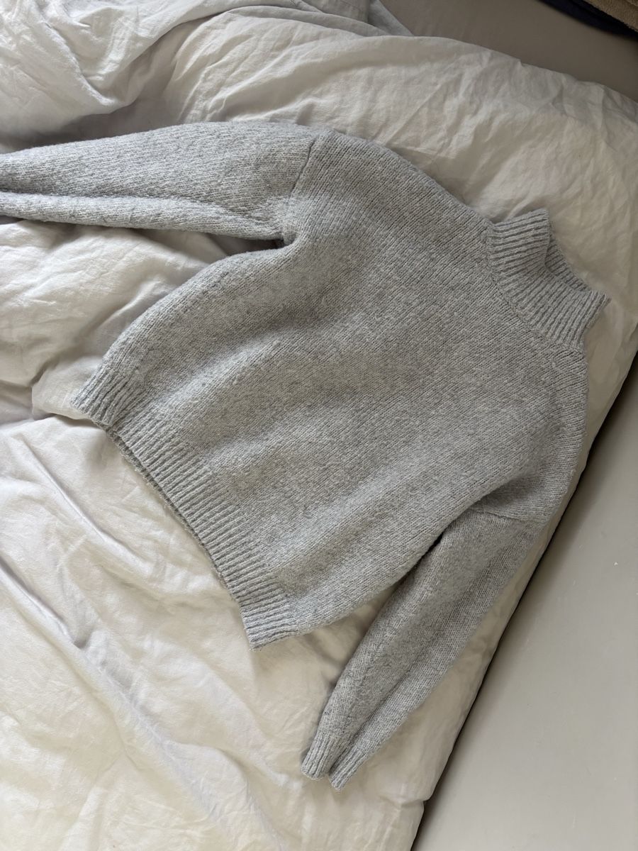 Maglioni & Felpe: Cosy grey sweater  – Usato da Hombrechtikon venduto da zeb_h87q