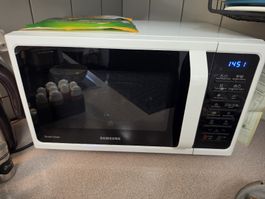 Samsung Smart Oven Kombi-Mikrowelle mit Grill- und Heissluft