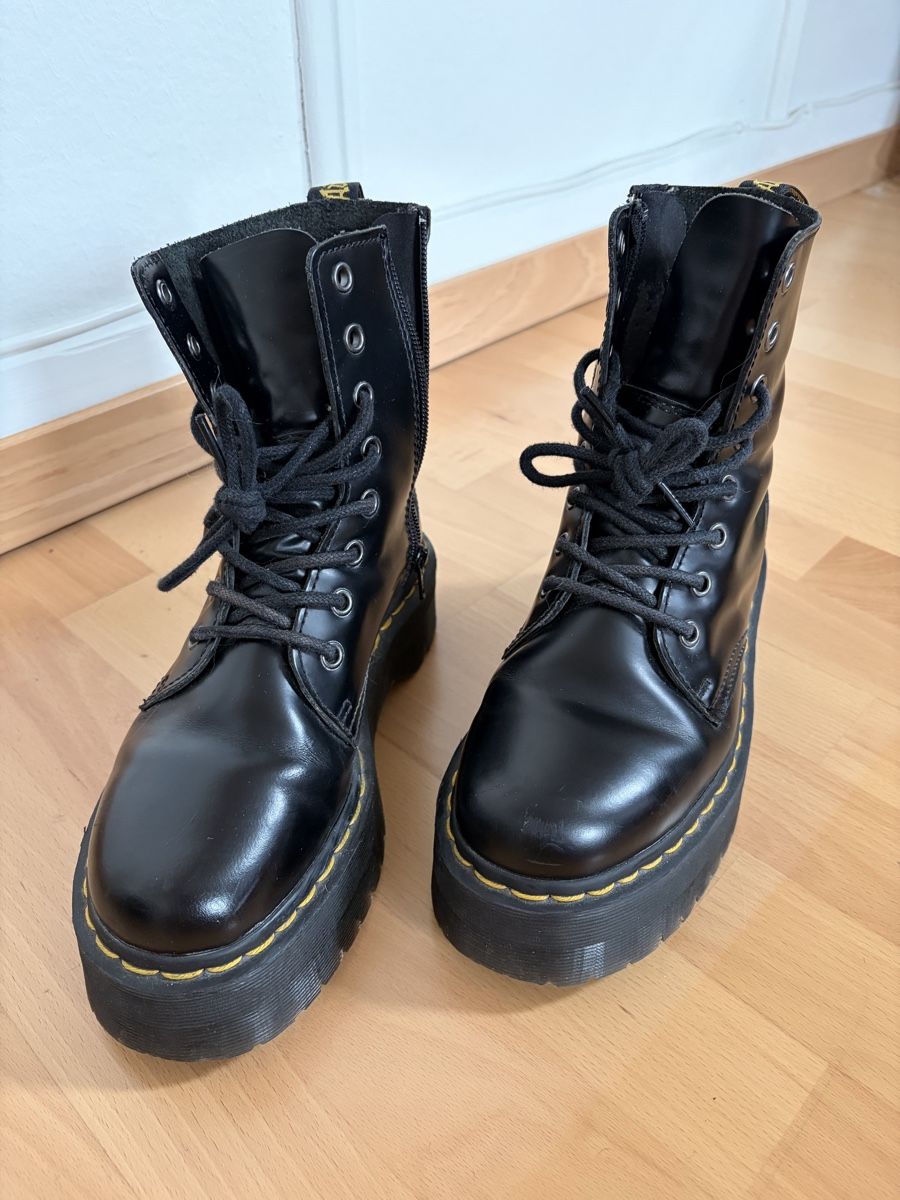 Dr. Martens Chaussures hommes: Dr Martens Jadon Stiefel – D'occasion à Buch am Irchel par emi_cgg7 1