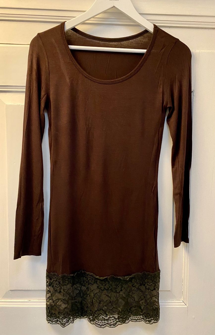 Lotti di vestiti: Kleider-Set 2-teilig, braun, Gr. M/L – Usato da Zürich venduto da Maria2021 1
