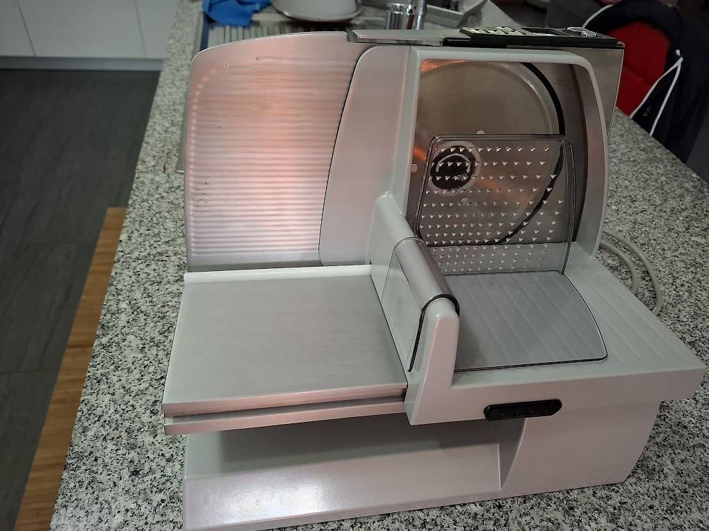 Elettrodomestici da cucina: Affettatrice Turmix cx 340 – Usato da Bellinzona venduto da costac01 4