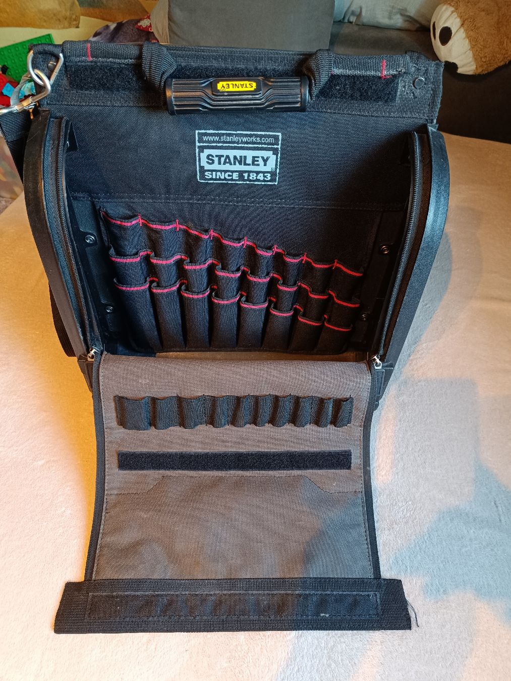 Stanley Tous les outils: Werkzeugtasche Stanley FatMax mit Fächern schwarz  – D'occasion à Arbon par Gatto81 1