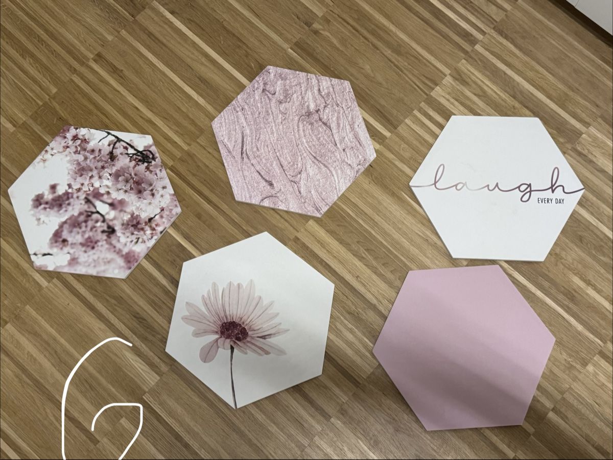 Tutte le decorazioni: Hexagon 5er set – Usato da Neuenhof venduto da spi_vkr9