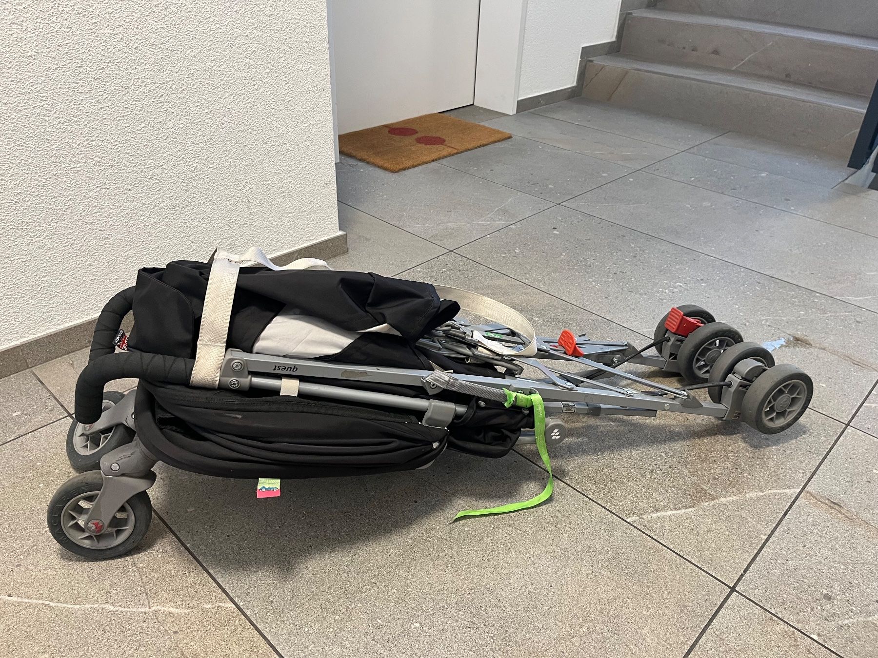 Mclaren Kinderwagen: Mclaren Kinderbuggy inkl Winterfußsack – Gebraucht aus Winterthur von WintiSommer 4