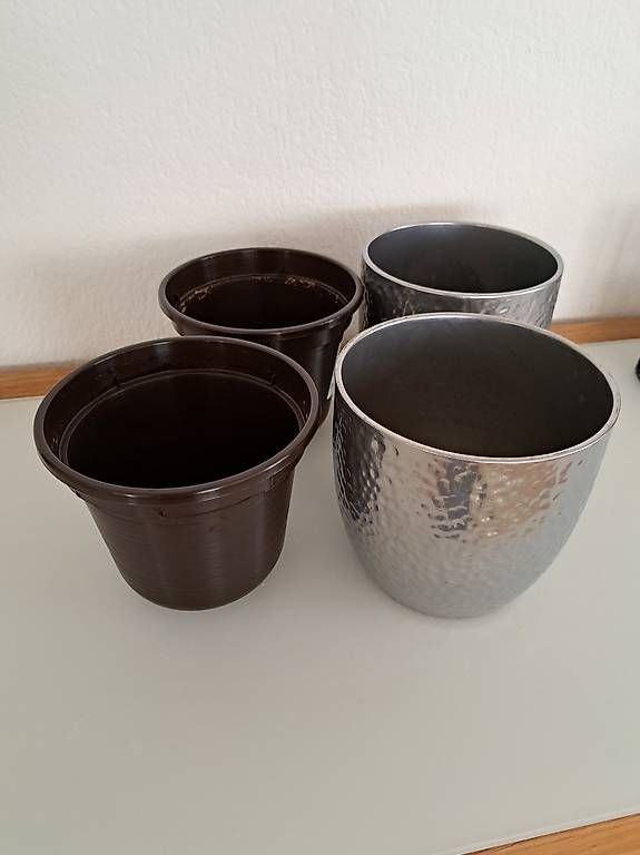 Vasi per fiori: Diverse Pflanen und Töpfe – Usato da Winterthur venduto da erl_6kk7 3