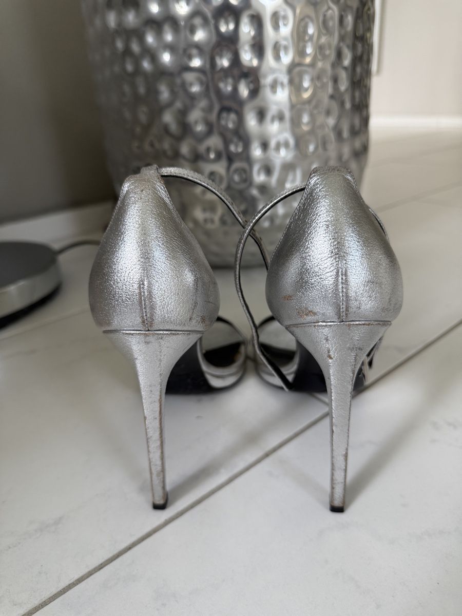 Saint Laurent Scarpe da donna: Saint Laurent Sandalen, Silber, Grösse 39 – Usato da Küsnacht ZH venduto da divarocci 2