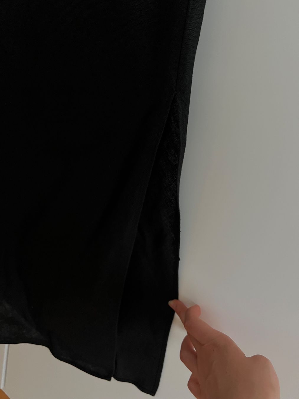 Massimo Dutti Kleider: Schwarzes Leinen Massimo Dutti Kleid – Gebraucht aus Luzern von Soeuv 3