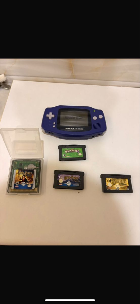 Nintendo Consoles: GAMEBOY ADVANCE + 4 JEUX – D'occasion à Dompierre FR par PRiT_Madara
