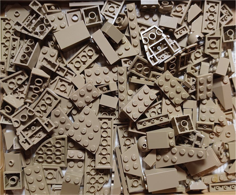Lego Kit di costruzioni: LEGO 150 Taupe farben Teile -D66 – Usato da Morges venduto da cardeman61