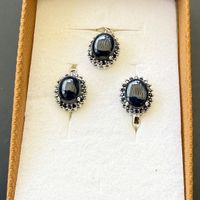 Phänomenale Sternsaphire: Ohrringe und Anhänger