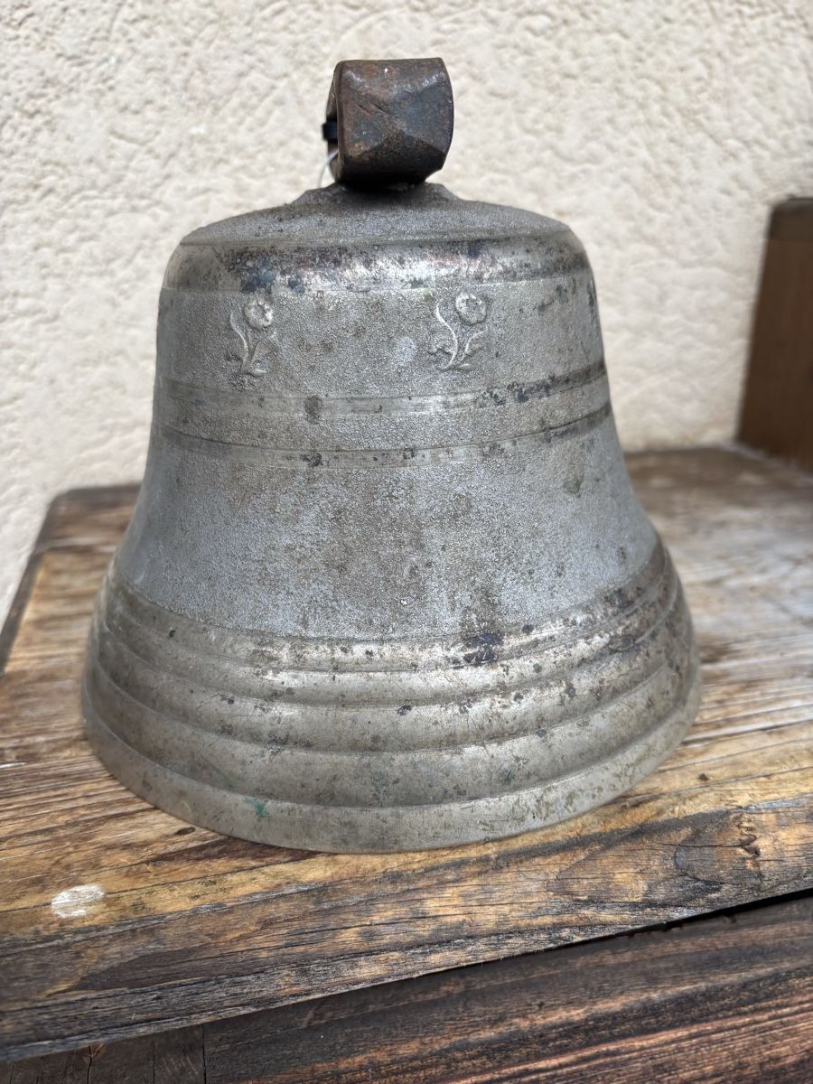 Campanacci mucche: U.Christen Thun  Glocke – Usato da Schangnau venduto da Roseggli82 1