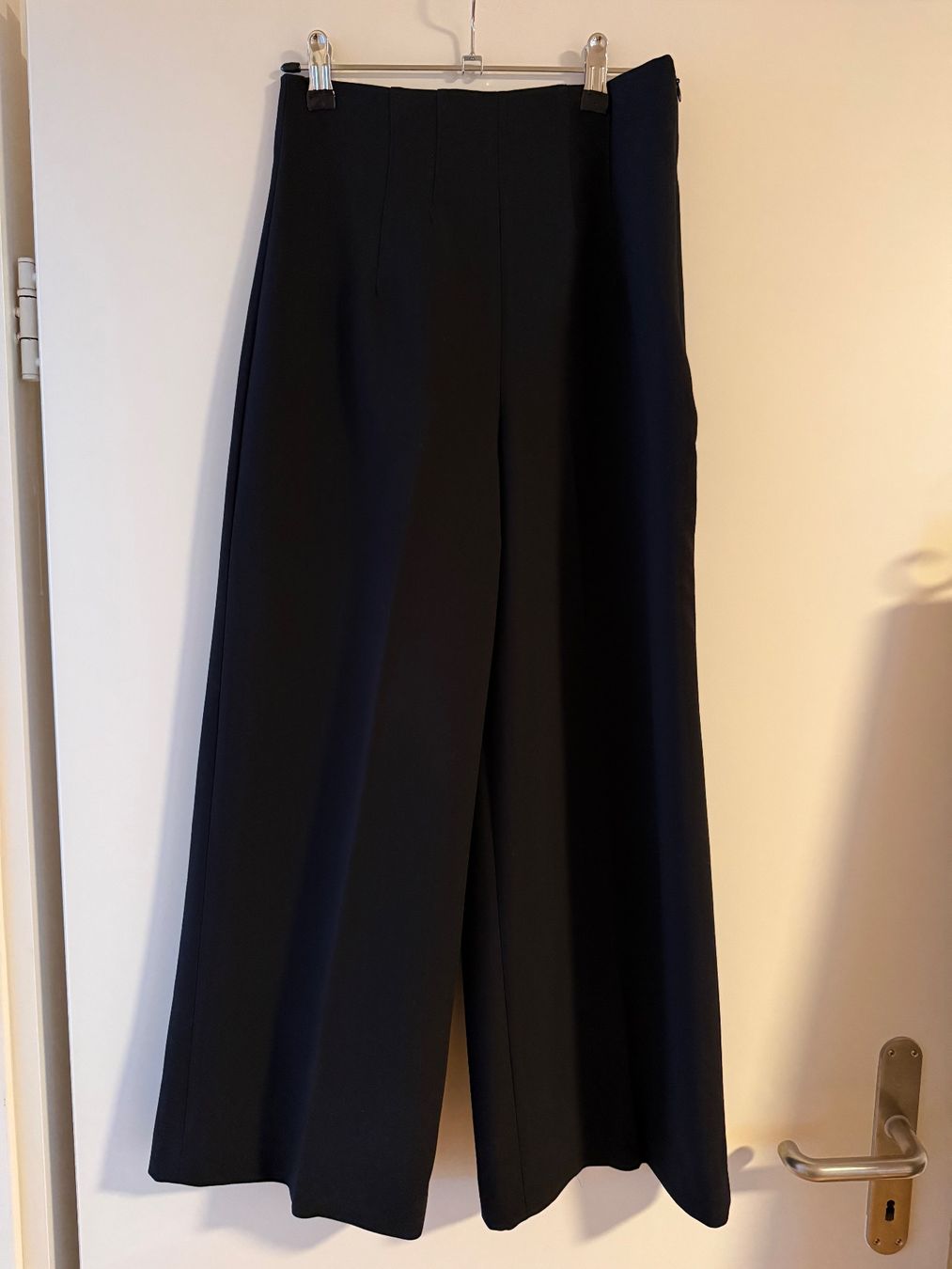 Zara Pantaloni: Zara culottes, XS – Usato da Zürich venduto da kuz_mnn9 4