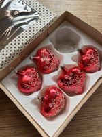 Set aus 5 roten Weihnachtsanhängern in Herzform