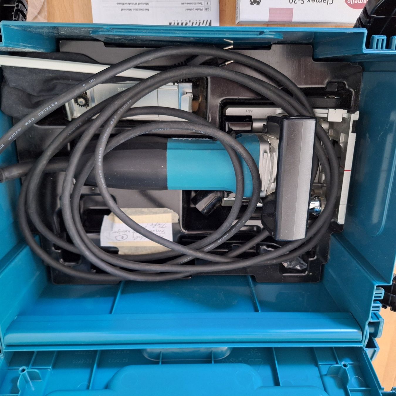 Makita Alle Maschinen: Makita Nutfräse PJ7000 – Gebraucht aus Schöftland von casalti