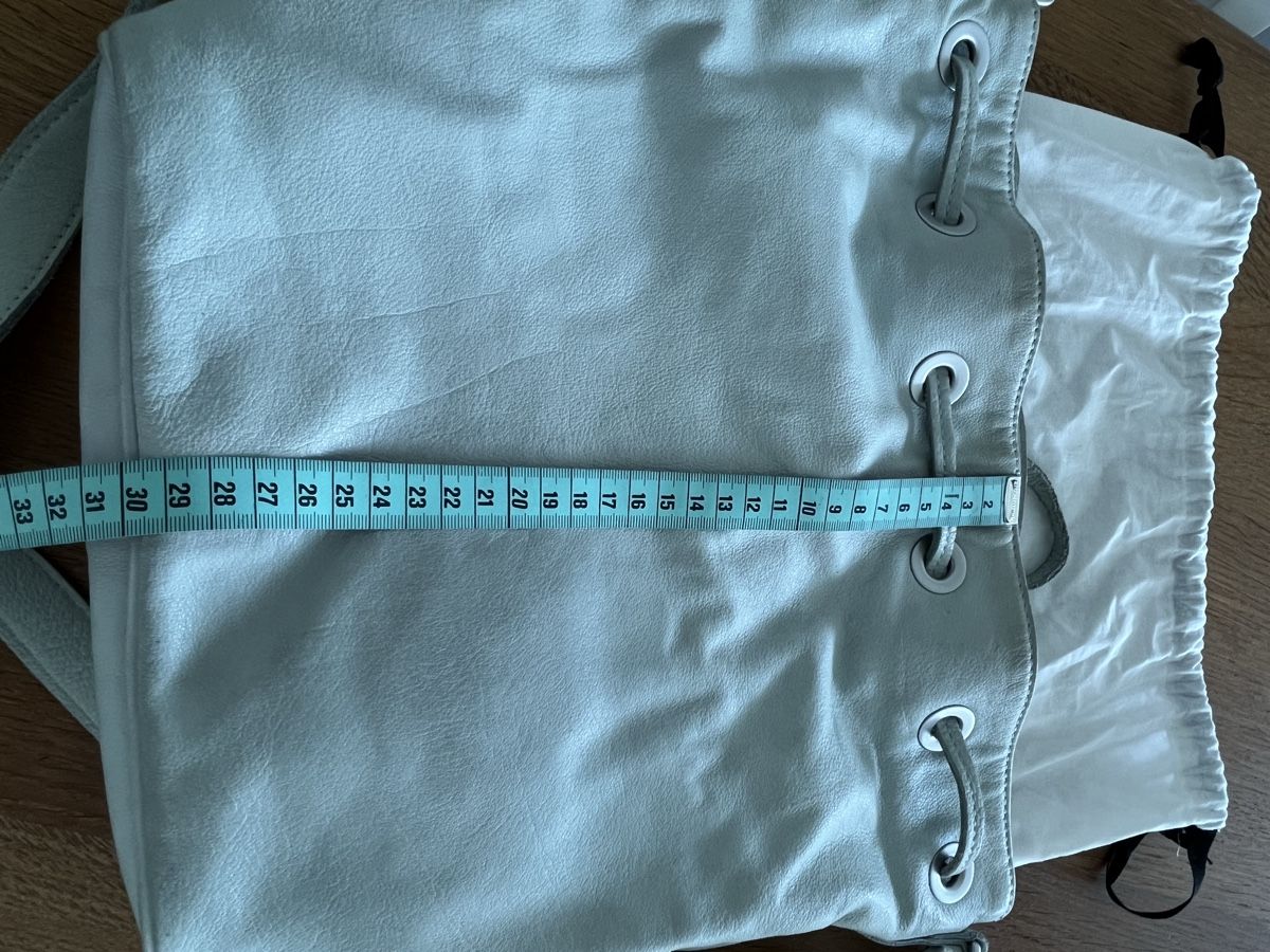 Liebeskind Taschen für Damen: Liebeskind Beuteltasche salbei – Gebraucht aus Herrenschwanden von Kamel1 6