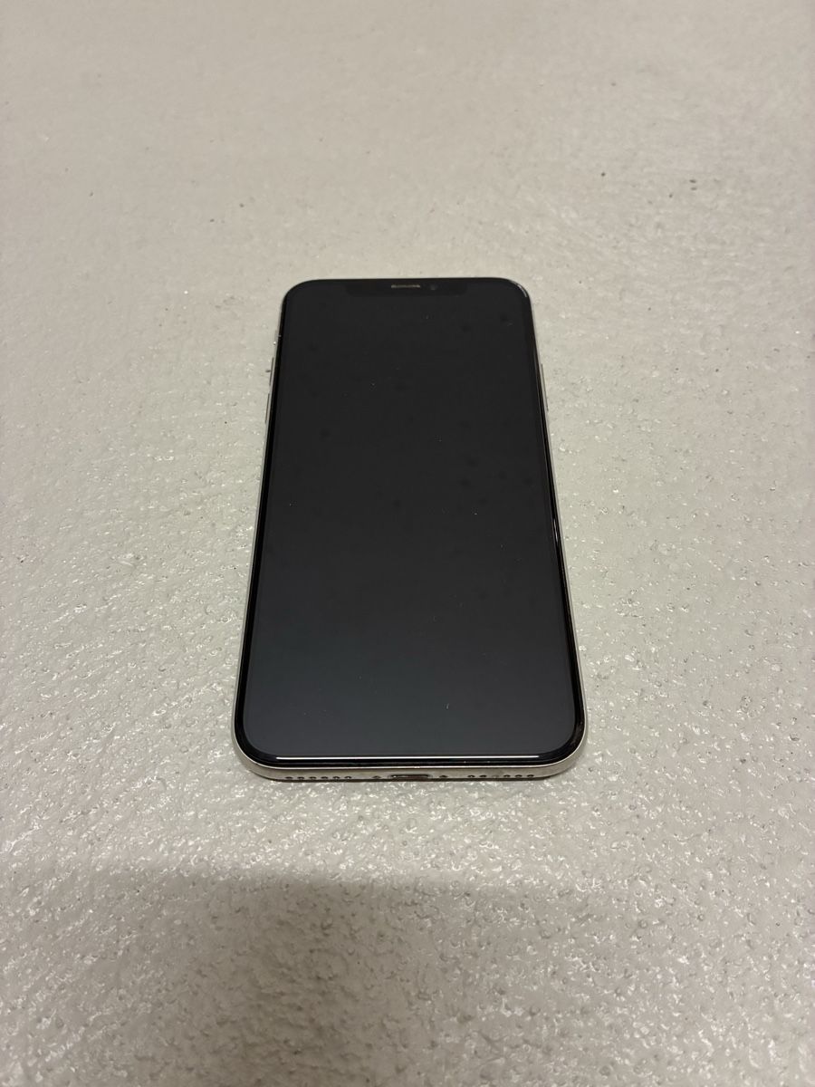 Apple Telefoni cellulari / Smartphones: Apple iPhone X 64GB Weiss – Usato da Bürglen TG venduto da Koni95 1
