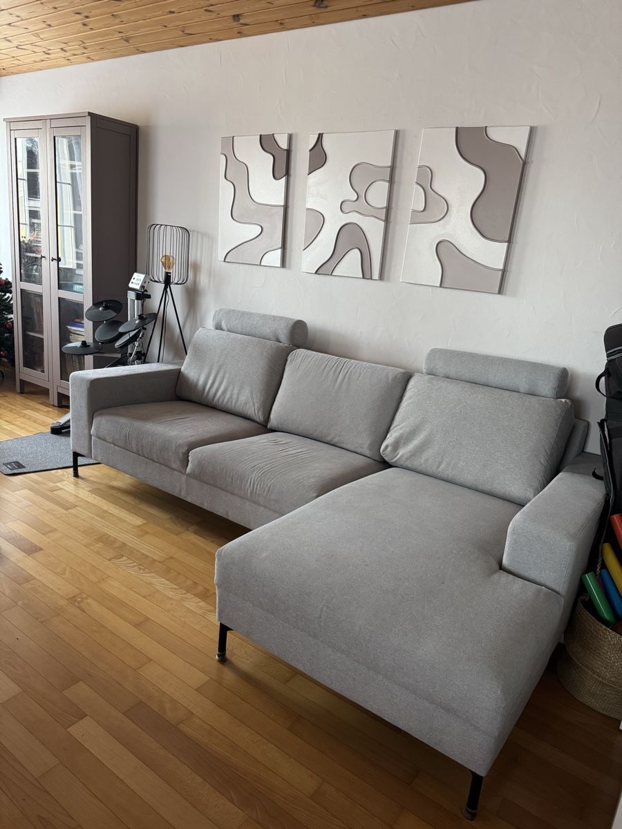 Divani: Ecksofa mit Ottomane rechts – Usato da Ettenhausen TG venduto da phi_2nym