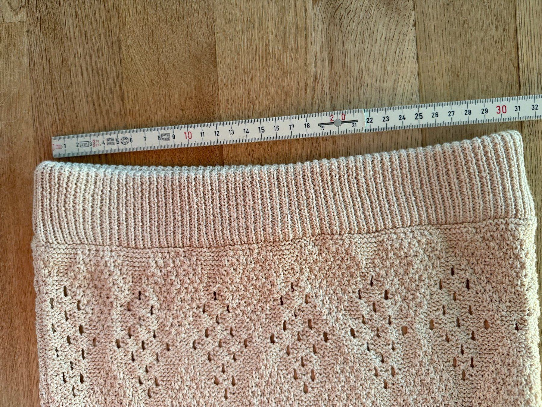 Mango Jupes: Spende Theodora Stiftung - Mango Strickrock Fransen - Gr S – D'occasion à Fällanden par La_Natie 2