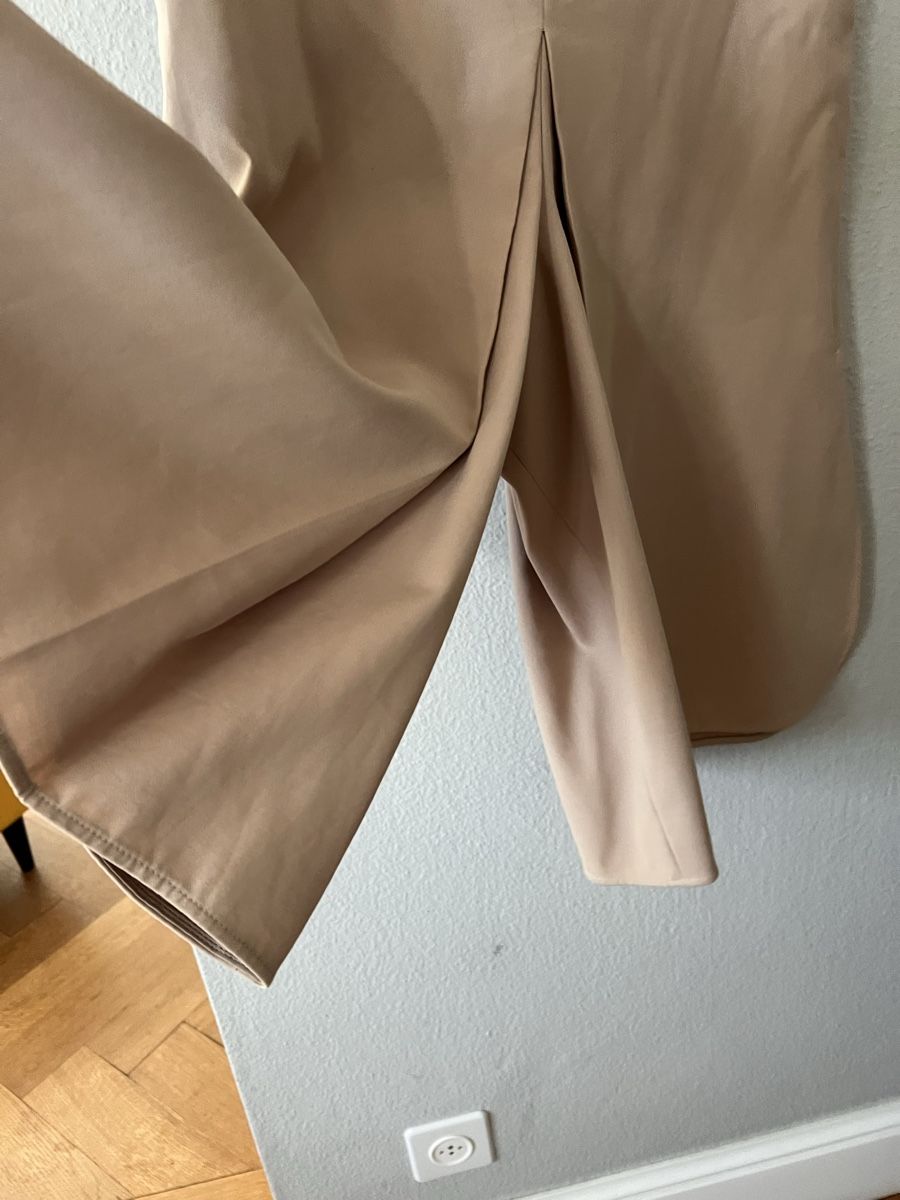 Max Mara Pantaloni: Hosenjupe Max Mara, Gr. 36, beige – Usato da Solothurn venduto da Brini06 1