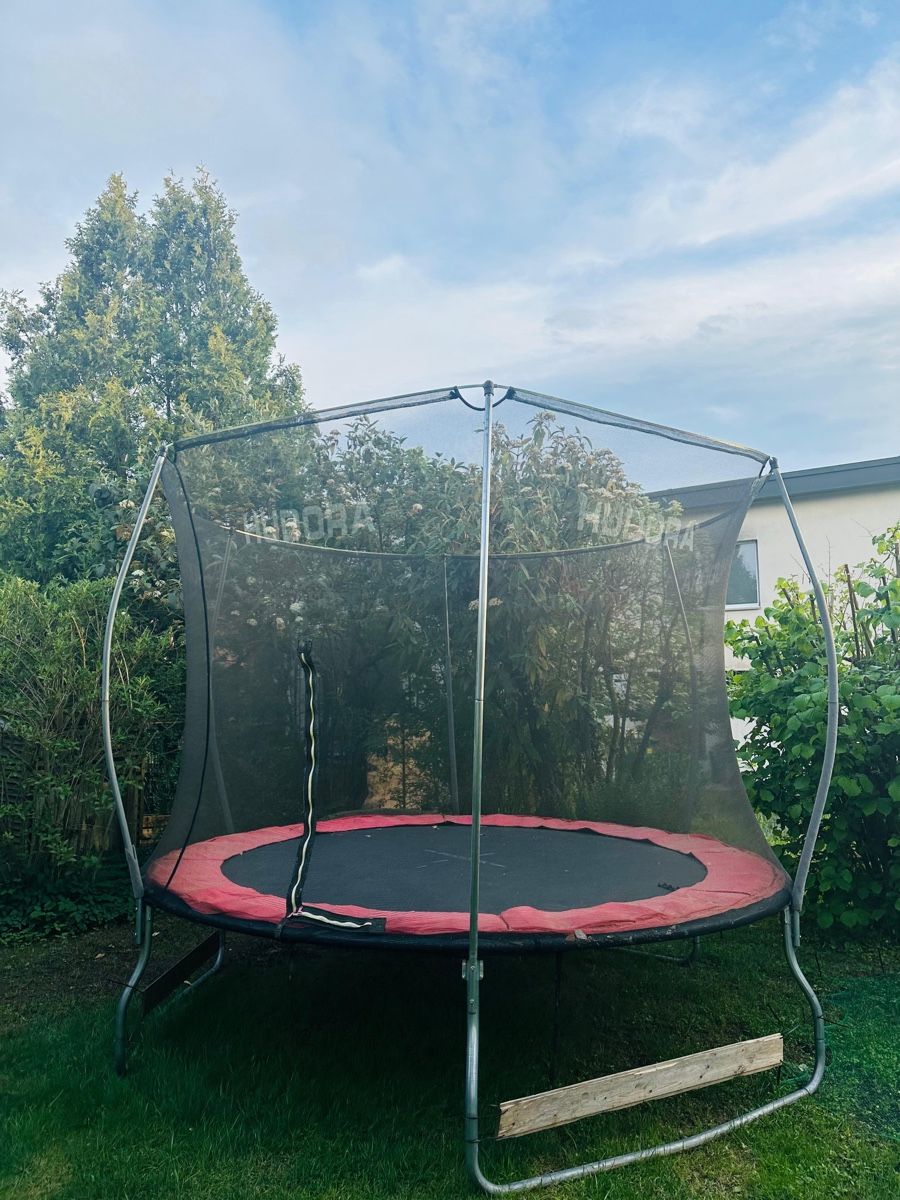 Hudora Trampoline: Trampoline ( Hudora) – Gebraucht aus Schwerzenbach von connect4success