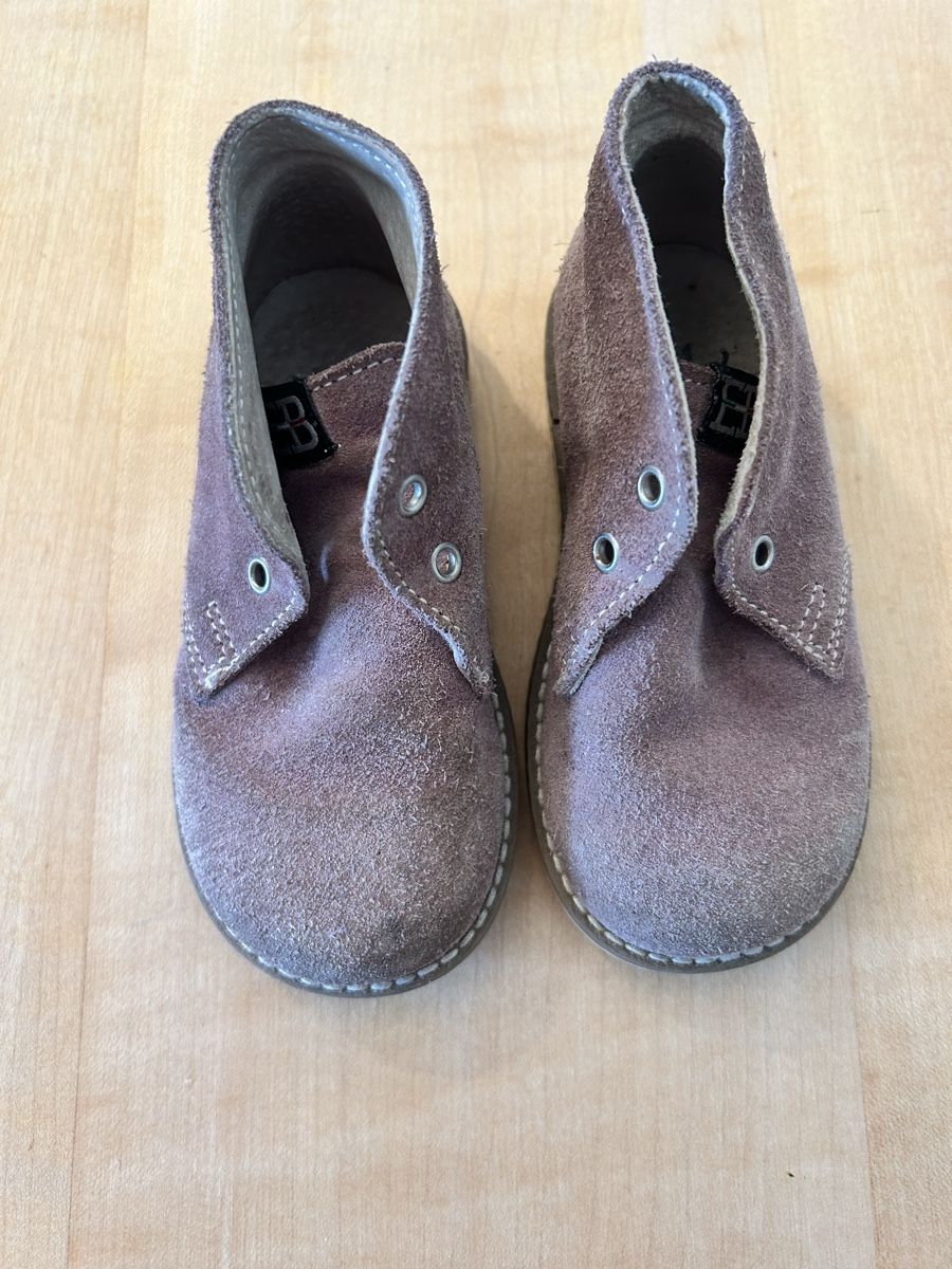 Scarpe per ragazzi: Wildlederschuhe Gr. 21 – Usato da Basel venduto da enfantdor 1