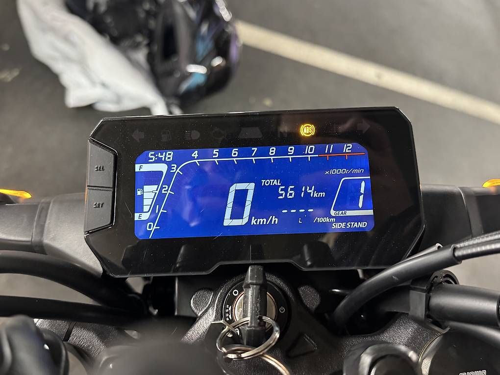 Honda Strada: Honda CB 300r ABS 2024 – Usato da Muhen venduto da jol_ina00 3