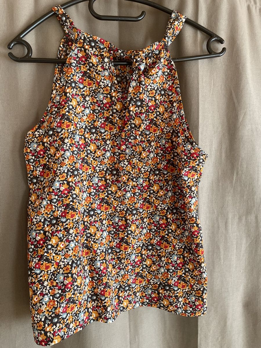 Tops: Top s – Gebraucht aus Sugiez von Becool18