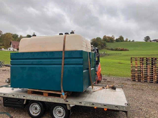 Riscaldamento: Citerne 2000 litres – Usato da Court venduto da quattro20v 1