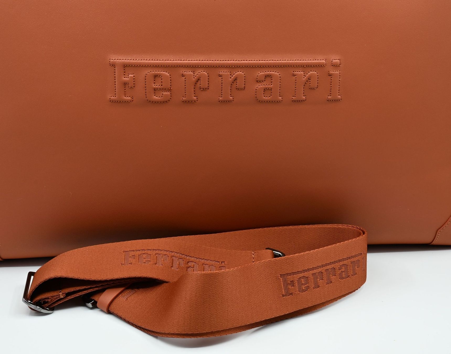 Ferrari Borse: Ferrari 12 Zylinder – Nuovo (secondo la descrizione) da Dürnten venduto da puumies 6