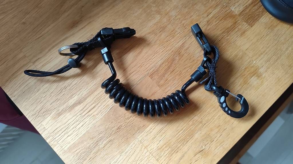 Kletterausrüstungen: Mares Lanyard Spiralsicherungs – Gebraucht aus Flurlingen von thinkfree