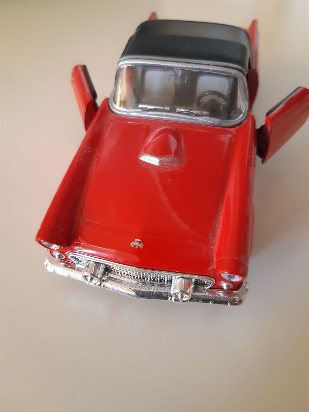 Welly Modellini d'auto: Ford Thunderbird 1955 11cm – Usato da Schenkon venduto da magier54 1