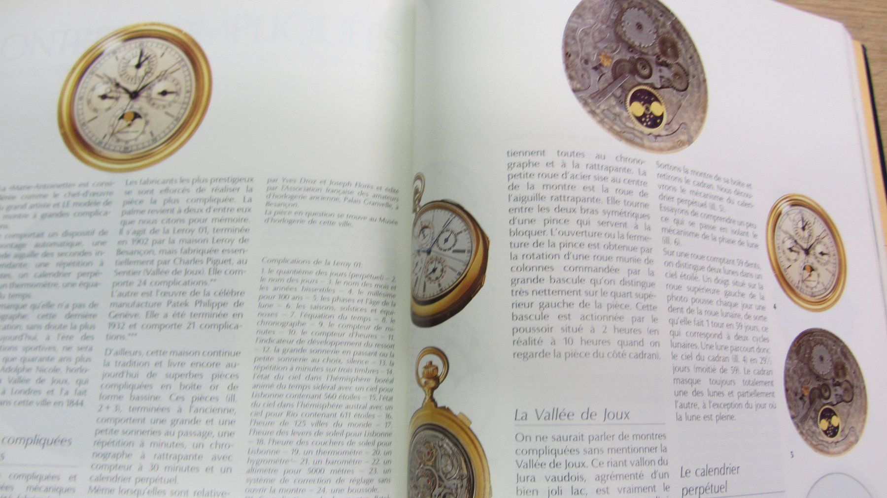 Libri: Katalog Uhren/Schmuck Basel WORLD 1990 – Usato da Hölstein venduto da federhaus 4