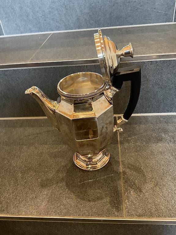 Christofle Teekannen: Christofle Tee-/Kaffeekanne versilbert – Neu (gemäss Beschreibung) aus Rehetobel von schmide01 2