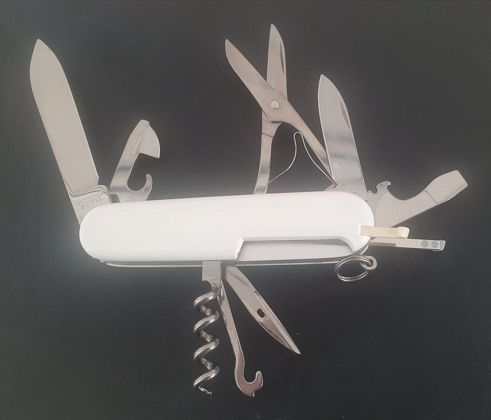 Victorinox Coltelli tascabile: 4 Victorinox / Wenger Sackmesser mit Logo – Nuovo (secondo la descrizione) da Härkingen venduto da MarianneSi 7