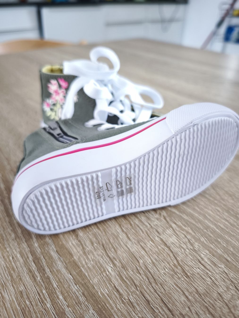 Scarpe per ragazze: 2x Kinderschuhe Sneaker 25 – Nuovo (secondo la descrizione) da Studen BE venduto da Dianatorres 3