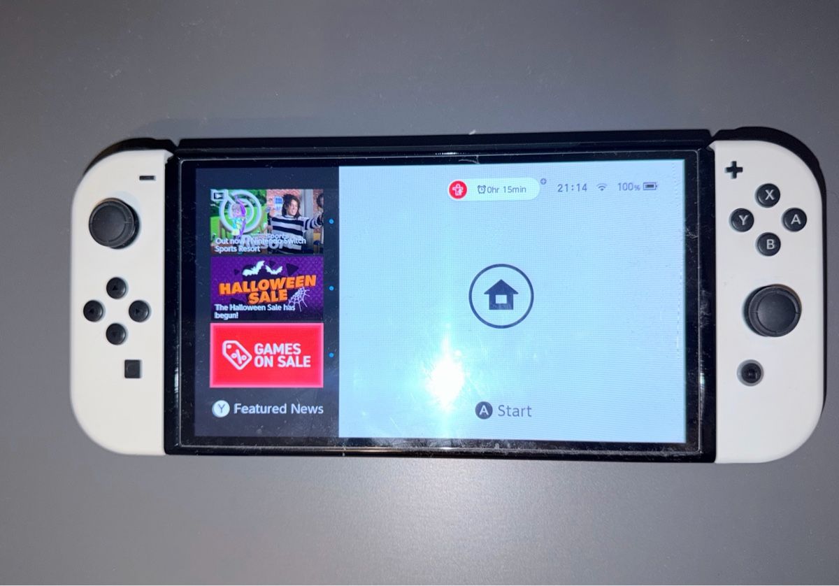 Nintendo Konsolen: Nintendo Switch OLED Console White in Good Condition – Gebraucht aus Basel von bas_y5fc 1