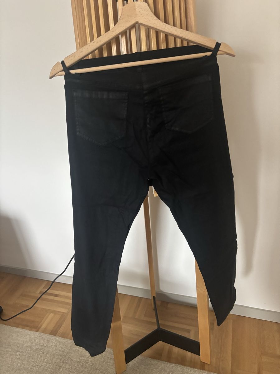 Pantaloni: Black silky pants – Usato da Zürich venduto da pikilo 2