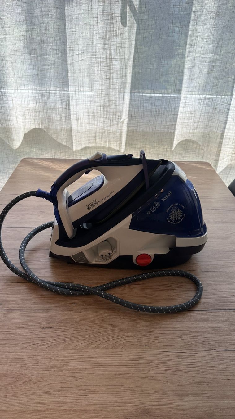 Tefal Ferri da stiro: Tefal Pro Express X-Pert Dampfbügelstation – Usato da Schlieren venduto da allosi54 1