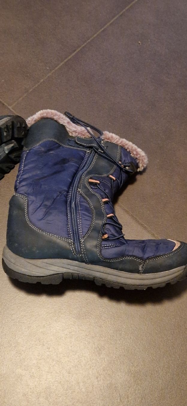 Scarpe per ragazze: Winterstiefel – Usato da Grosswangen venduto da Pflanzi01 1