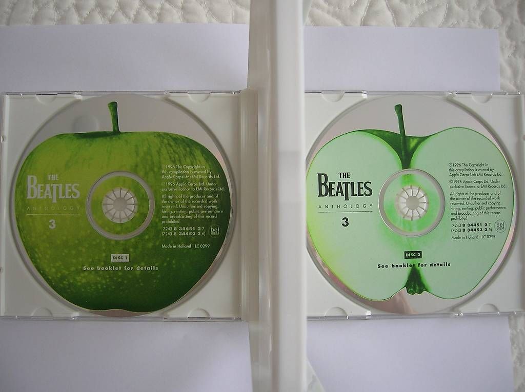 CD: THE BEATLES Double CD Anthology – Usato da Boudry venduto da TOUT-123-AZIMUT 2
