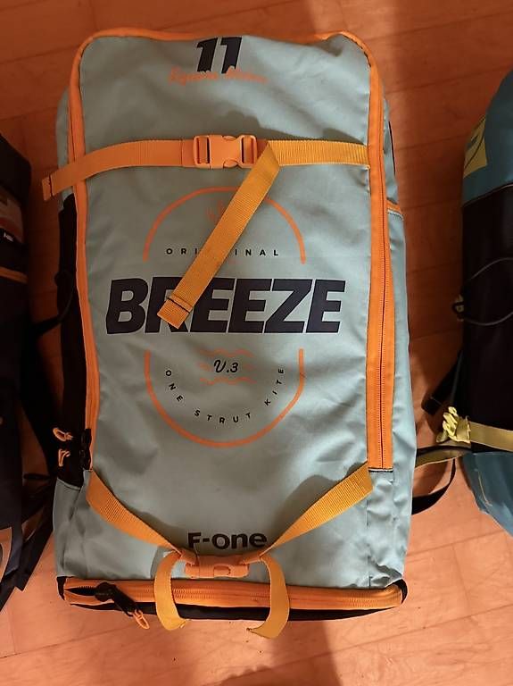Aquilone: F-one Breeze V3 11m2 – Usato da Römerswil LU venduto da Ivo771 1