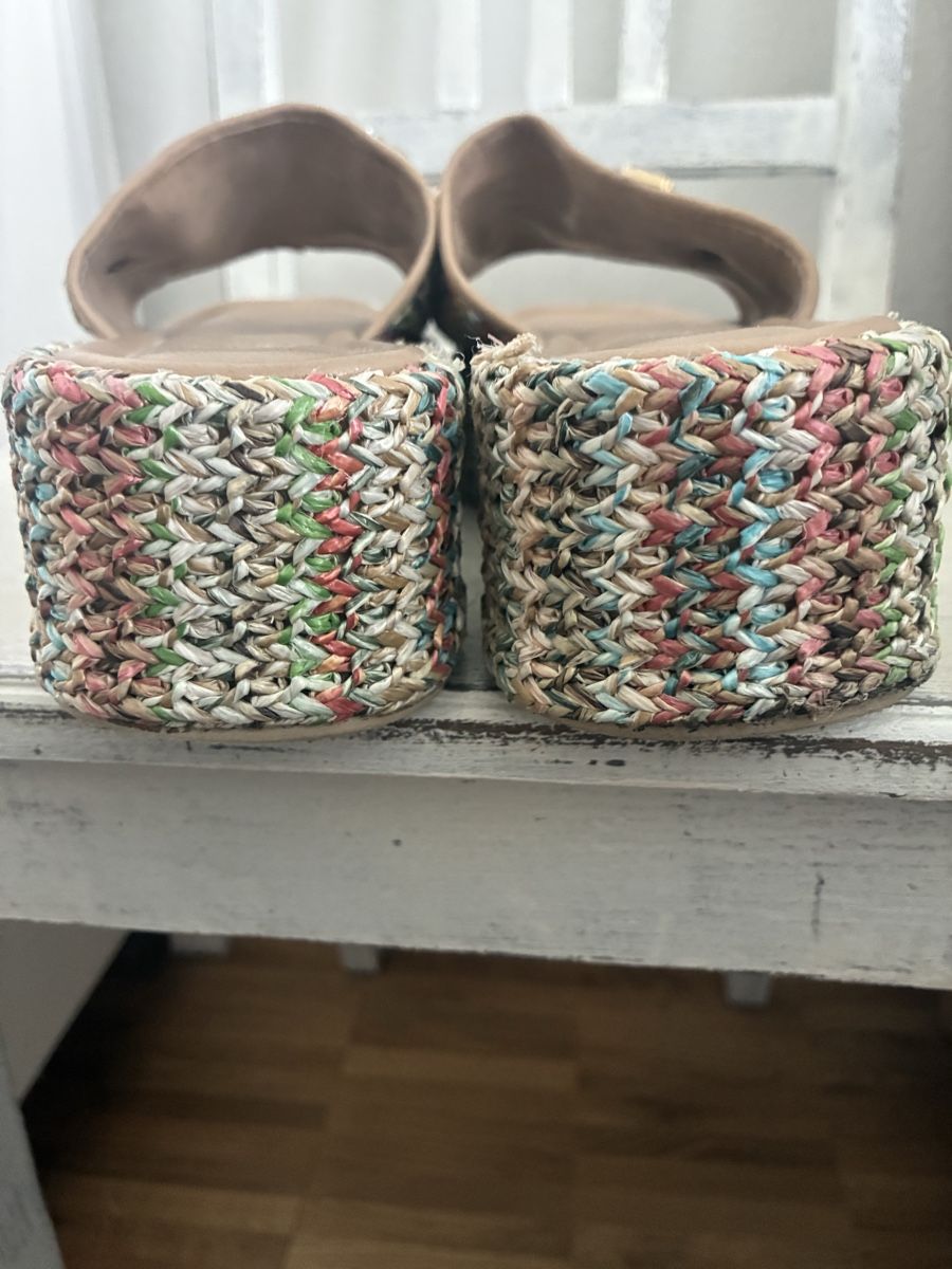 Damenschuhe: Sandaletten Plateau 39 bunt Perlen – Gebraucht aus Luzern von Elvan 1