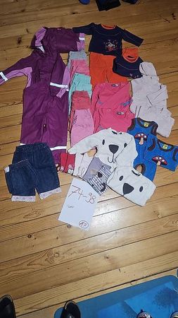 grosses Kleiderpaket 30tlg Mädchen/Zwillinge Grösse 74-92