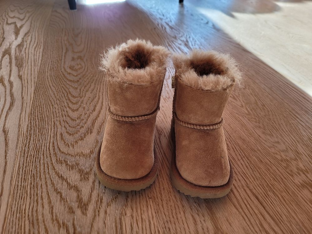 Ugg boots gr deals 22